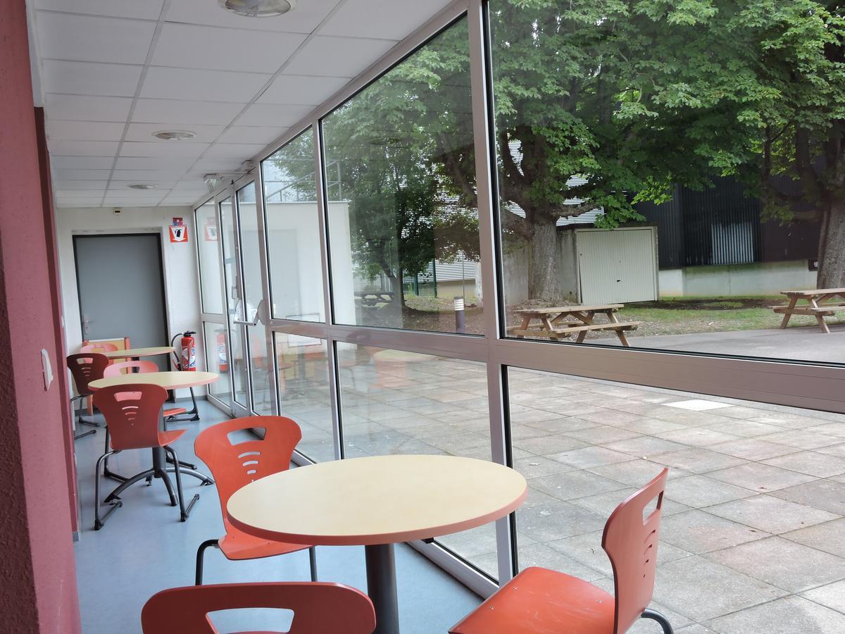 Auberge De Jeunesse De Mulhouse Exterior photo